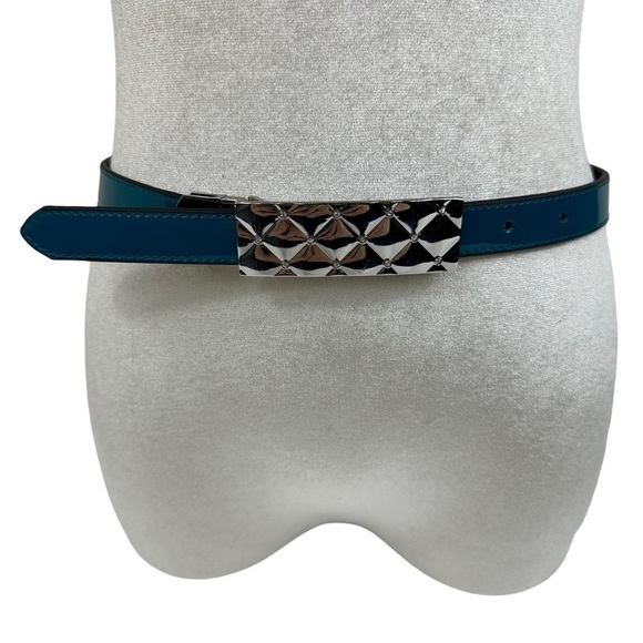 Black and Teal Blue Reversible Women's Designer Belt, Silver Buckle, M/L - Picture 2 of 14